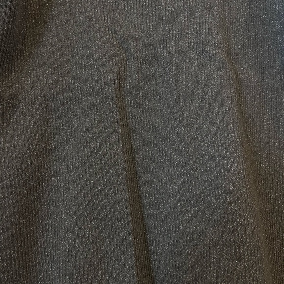 Liz Claiborne Turtle Neck Sweater - Picture 11 of 11